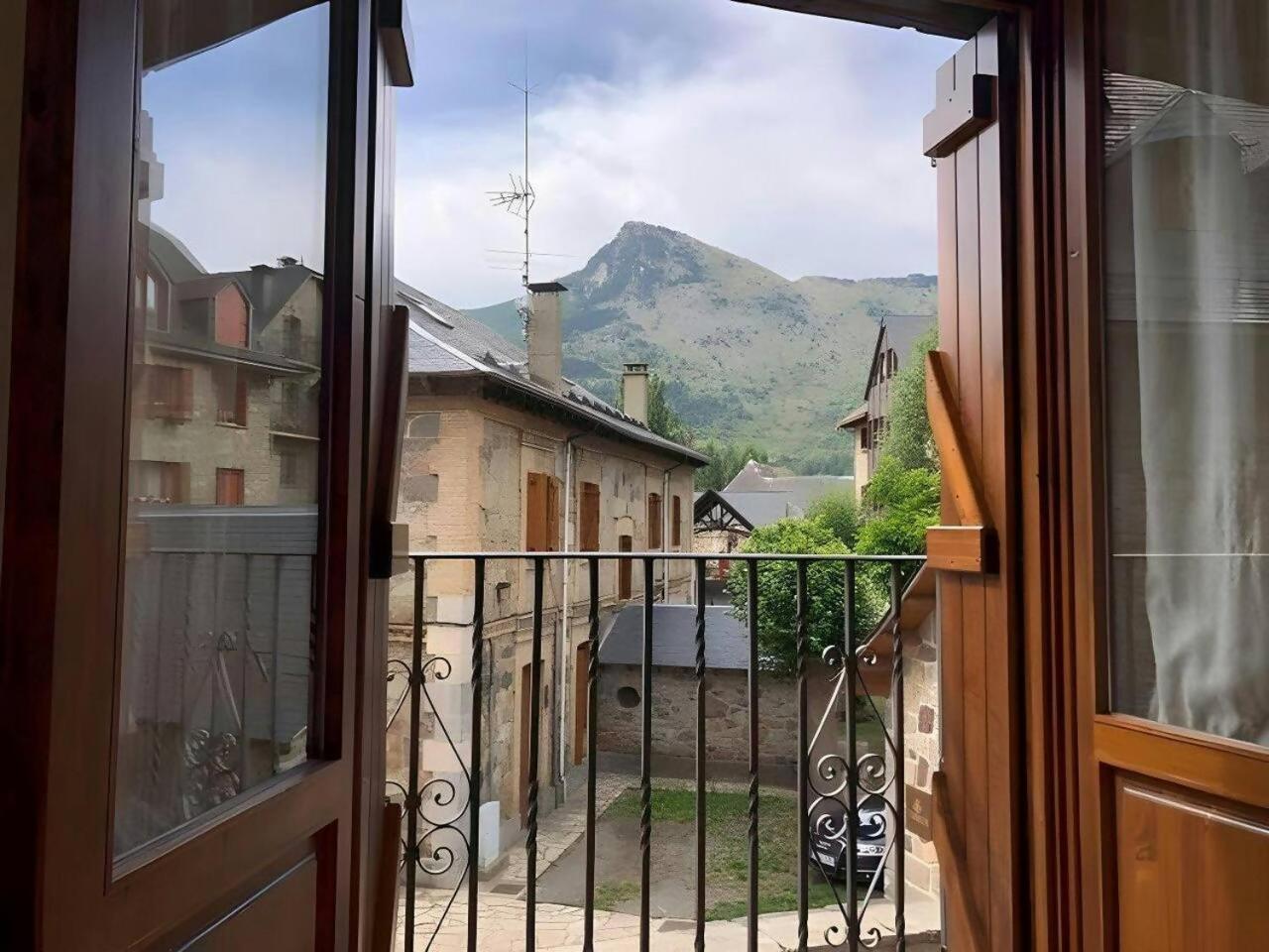 Casa Sendacomodidad Y Descanso Sallent de Gállego Kültér fotó